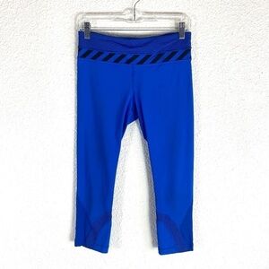Lululemon Inspire Crop SZ 6